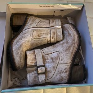 DIBA True Ankle Boots